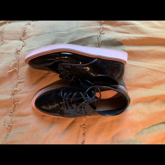 patent leather oxfords - Picture 2 of 3